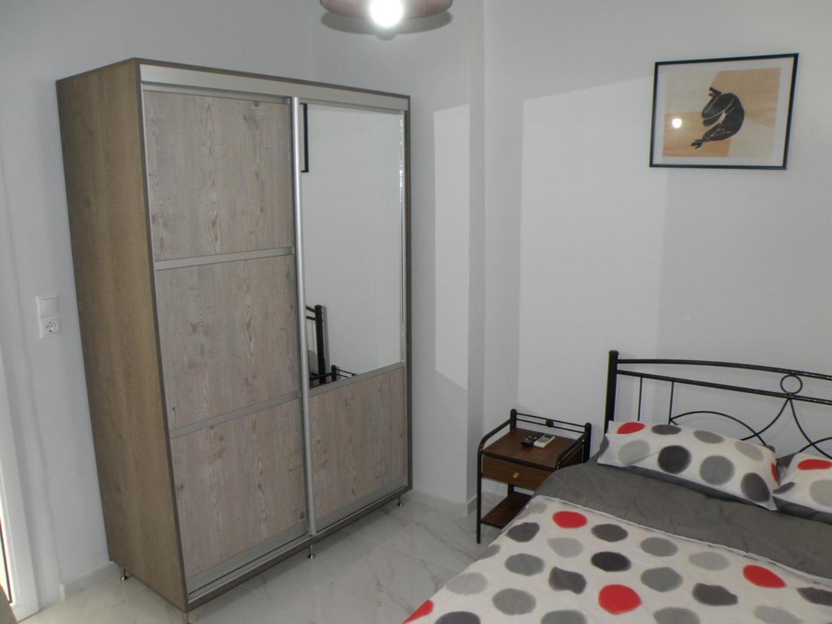 Talos Apartments And Studios Heraklion Exteriör bild
