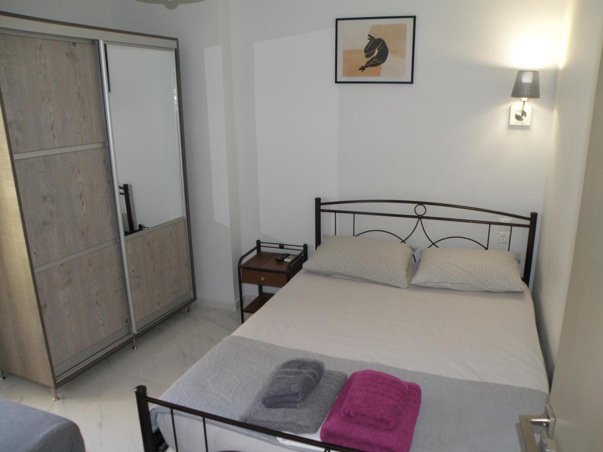 Talos Apartments And Studios Heraklion Exteriör bild