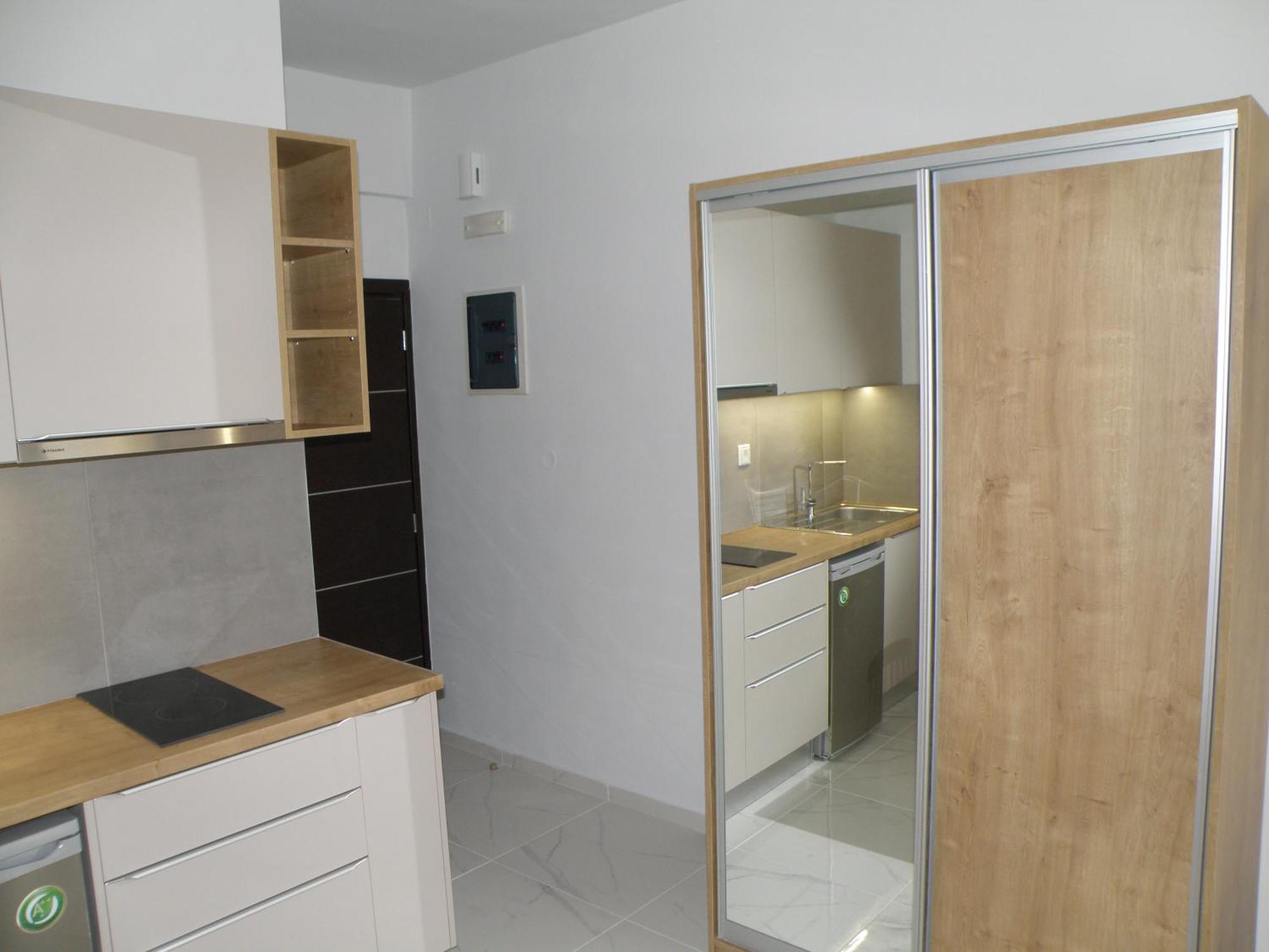 Talos Apartments And Studios Heraklion Exteriör bild
